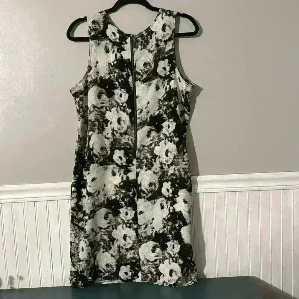 Gap Women’s Sleeveless Dress Size Large - Picture 2 of 6